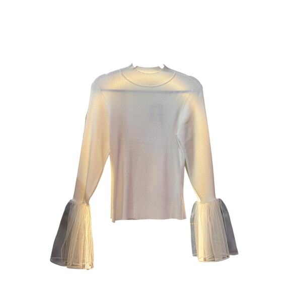 ANDREE BY UNIT Tops - Andre By Unit Bell Sleeve Top S NWT